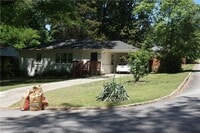 Building Photo - 2163 Lilac Ln