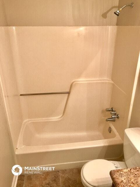 Building Photo - 284 Independence Dr