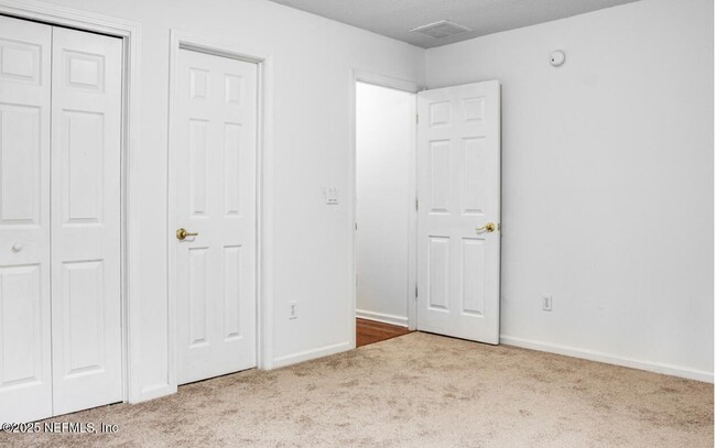 Building Photo - 15517 Turkoman Cir