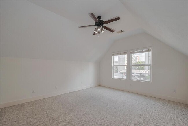 Building Photo - 5338 Fayette St