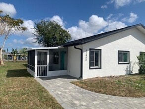 Building Photo - 11460 Summerwinds Ct