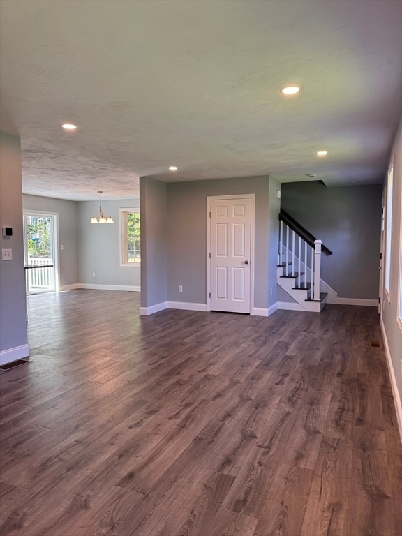 Building Photo - 36 Restful Ln