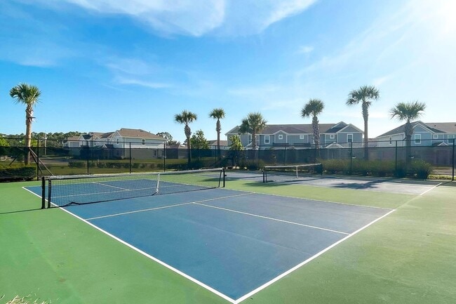 Building Photo - Brand New 3-Bed 2.5-Bath Town Home with La...