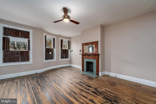 Building Photo - 216 E Biddle St