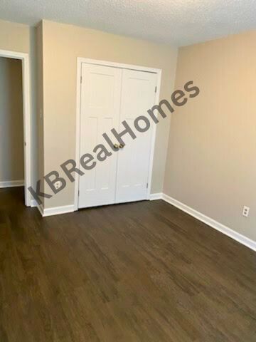 Building Photo - 4095 Haliburton St