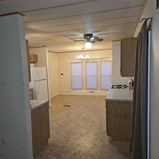 Building Photo - 111 Franklin St