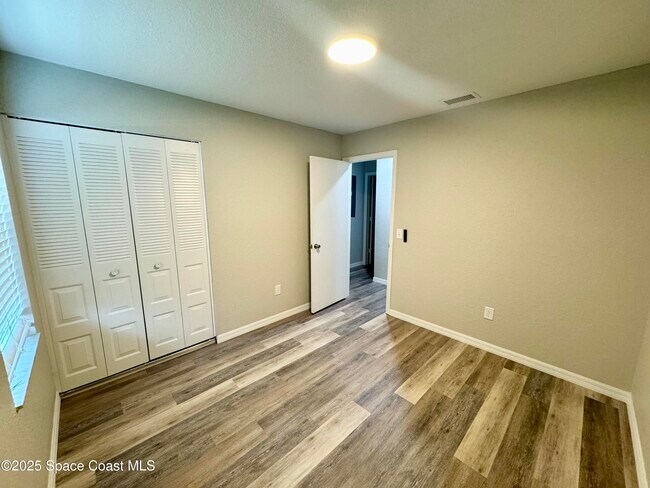 Building Photo - 1259 Cambo Ct NE