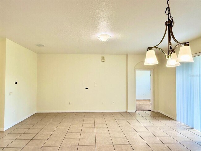Building Photo - 3174 Grasmere View Pkwy N