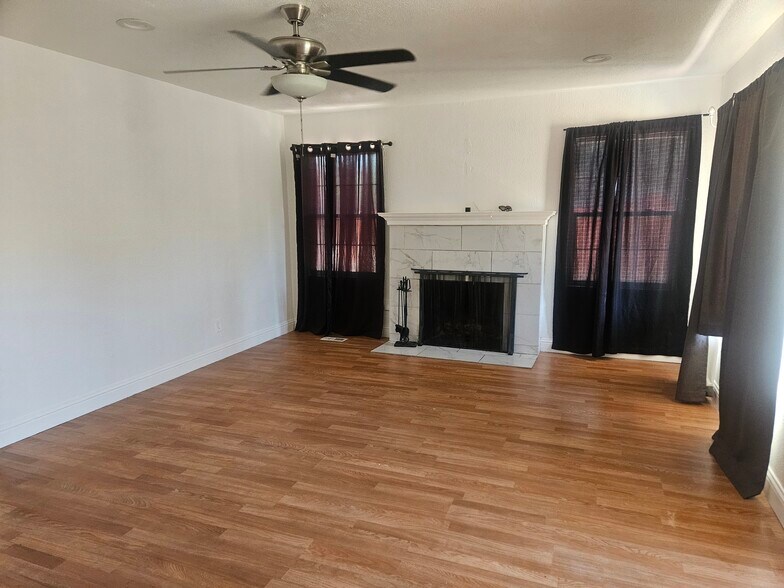 Living room - 1965 Telegraph Ave