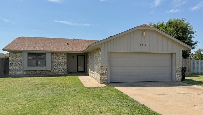 Building Photo - Complete new remodel 3-2-2 home off Broadway in the heart of Moore!