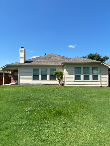 Building Photo - 112 Cherrytree Trail