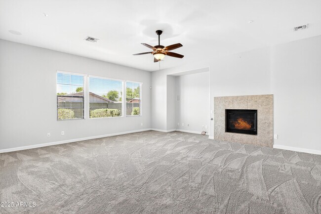 Building Photo - 20823 W Western Dr