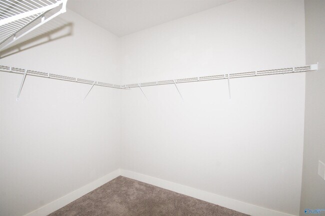 Building Photo - 12 Silky Oak Cir SW