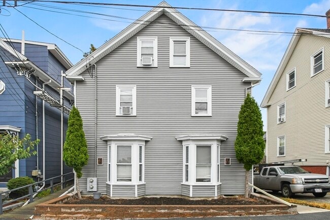 Building Photo - 34 Union St