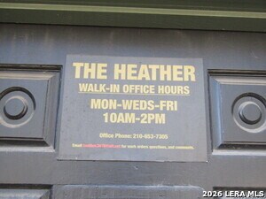 Building Photo - 3678 Hidden Dr