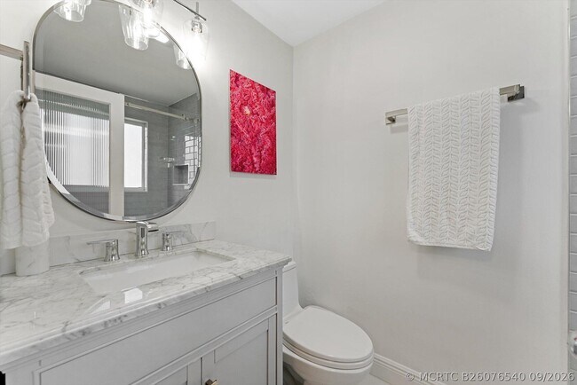Building Photo - 990 Casuarina Rd