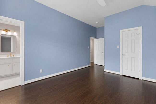 Building Photo - 2822 Taylorcrest