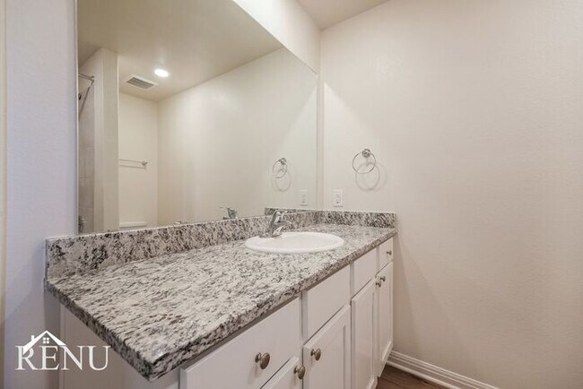 Building Photo - Coming Soon!