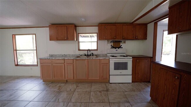 Building Photo - 1550 E Orlando Rd