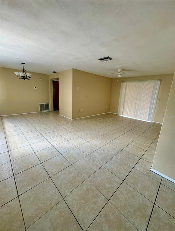 Building Photo - 7124 Isle Dr