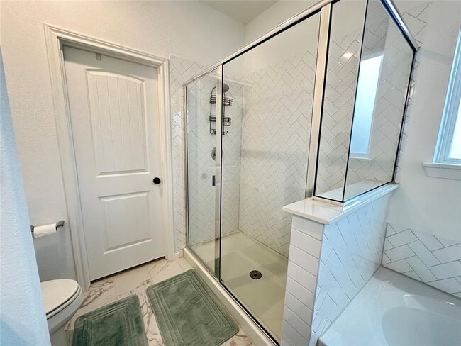 Building Photo - 19320 Forman Dr