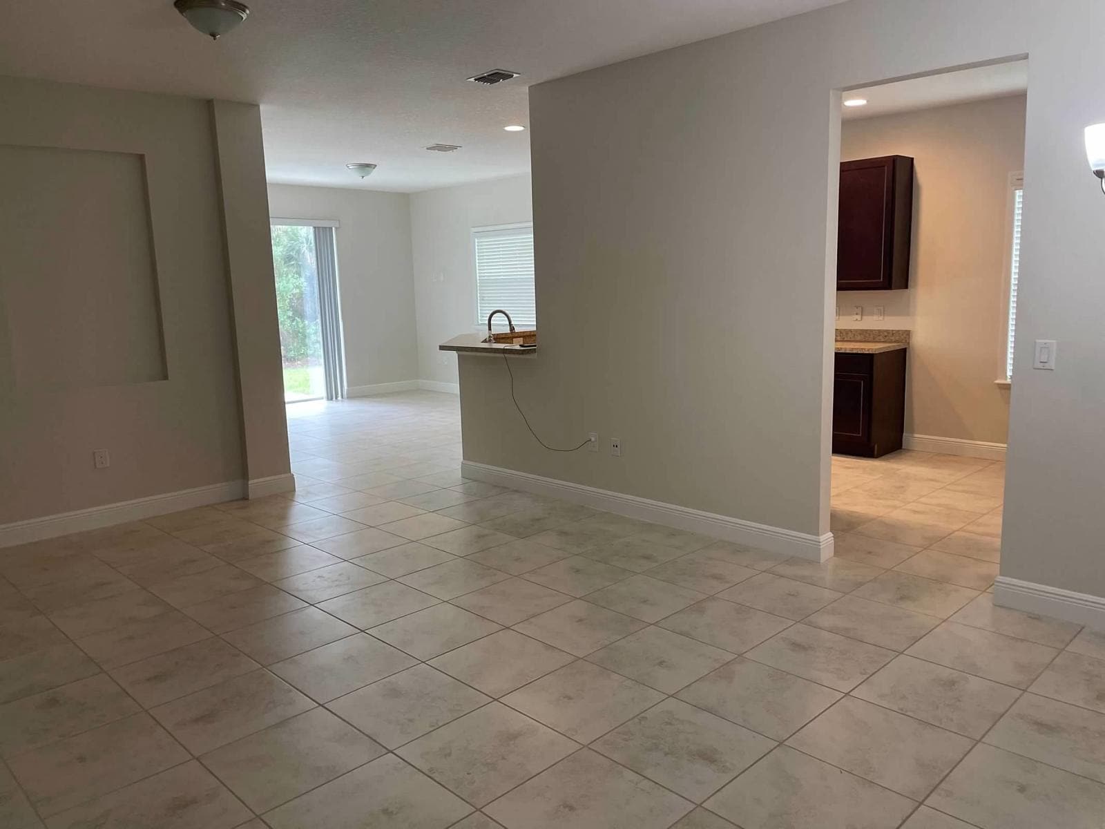 Building Photo - 135 Melton Ave