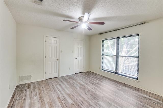 Building Photo - 2719 Sunrise Dr