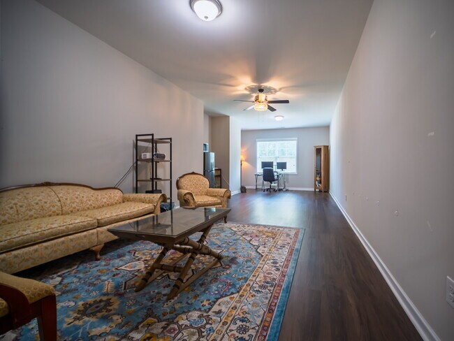 Building Photo - 4190 La Crema Dr