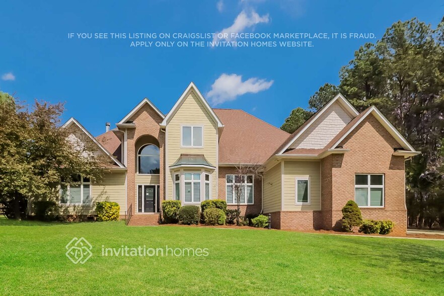 Primary Photo - 137 Wildwood Cove Dr