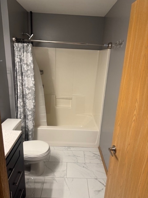 Building Photo - 2520 Cedar Glen Dr N