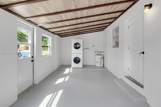 Building Photo - 1617 NW 15th St