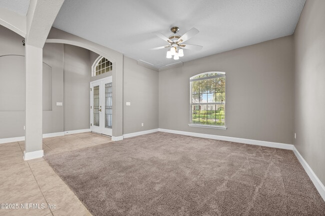 Building Photo - 932 Gallier Pl