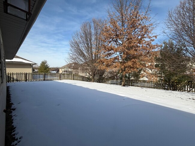 Building Photo - 2007 Cecil St