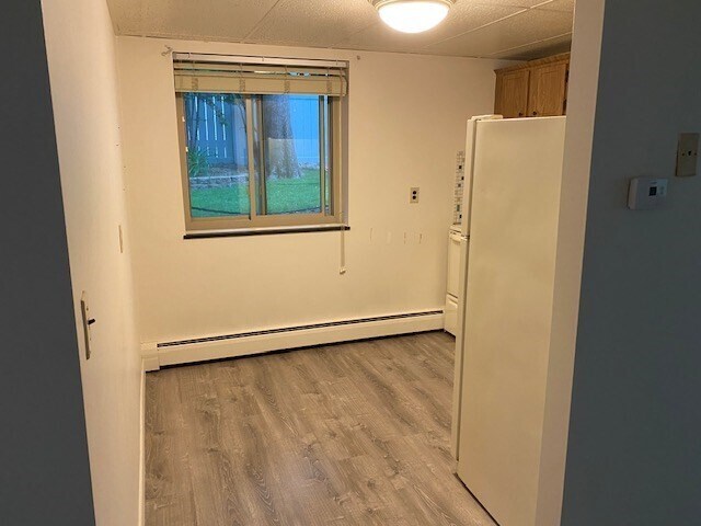 Building Photo - 37 Crystal St