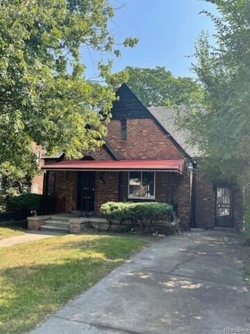 Building Photo - 17126 San Juan Dr