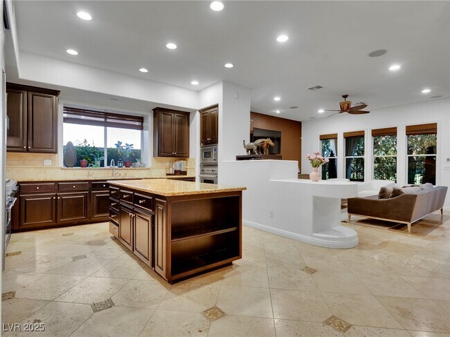 Building Photo - 12056 Royal Dolnoch Ct
