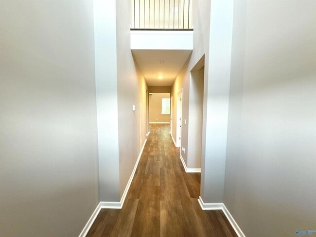 Building Photo - 228 Hibiscus Dr