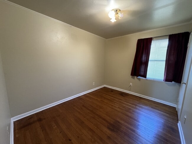 Building Photo - 4967 Sea Isle Rd