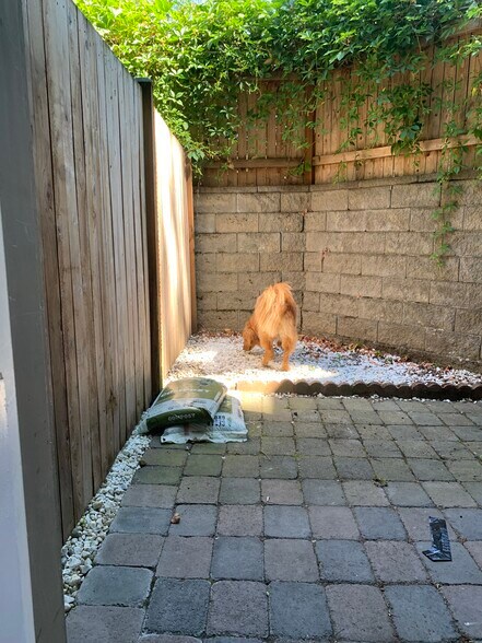 Building Photo - 1017 NE 125th St