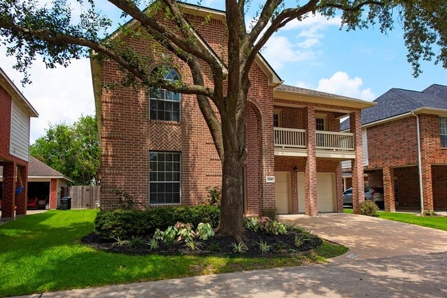 Building Photo - 3238 Enclave Ln