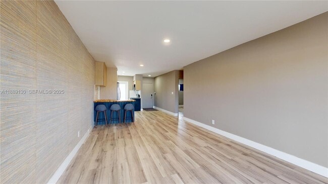 Building Photo - 13105 Ixora Ct