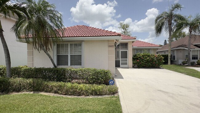 Building Photo - Beautiful 3BR/2BA Home in Wellington's Emerald Forest
