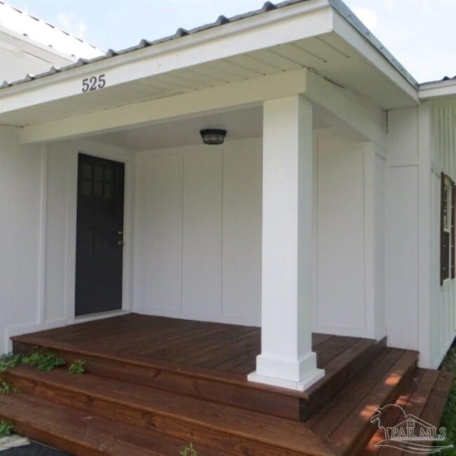 Building Photo - 525 W Gregory St