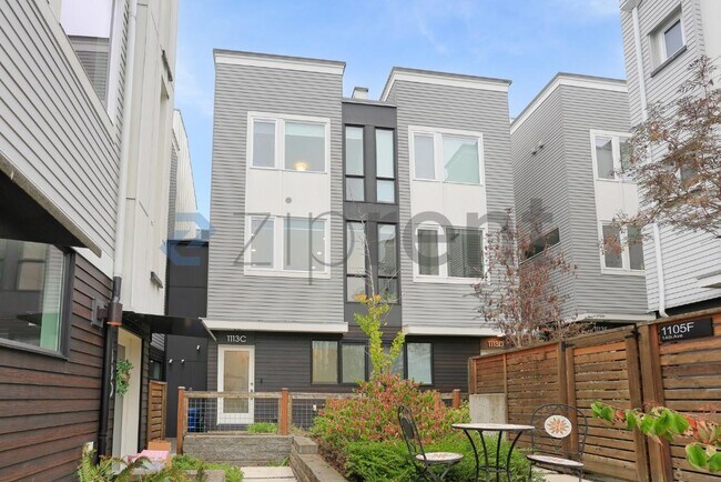 Building Photo - 1113 14th Ave