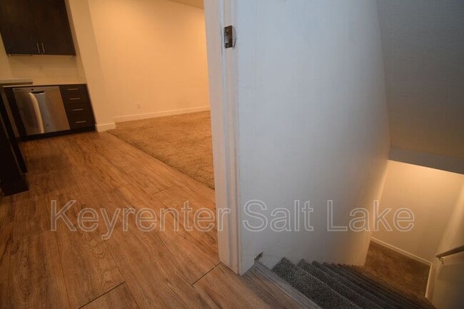 Building Photo - 2726 E Iron Bark Alley