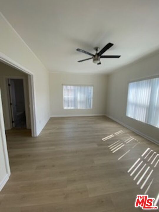 Building Photo - 814 S Hobart Blvd