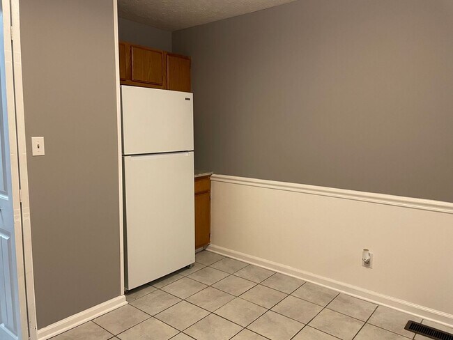 Building Photo - 107 Oliver St