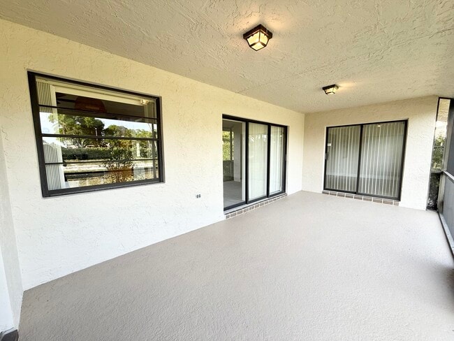 Building Photo - 8686 Eagle Run Dr