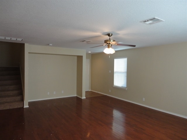 Building Photo - 270 New Country Rd