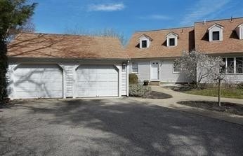 Building Photo - 10 Church St